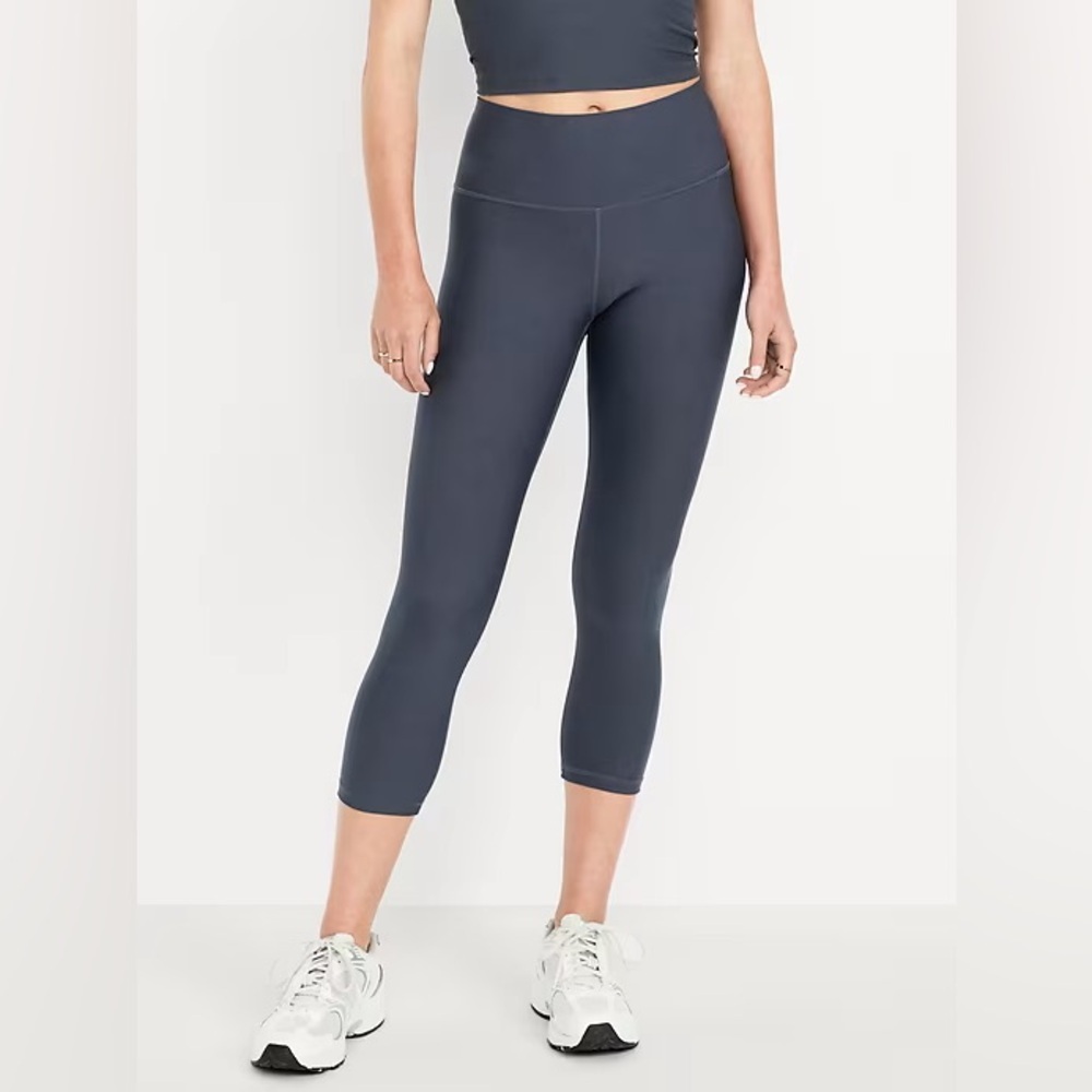 NWT! Old Navy Dusk Navy High-Waisted PowerSoft Crop Leggings - Small